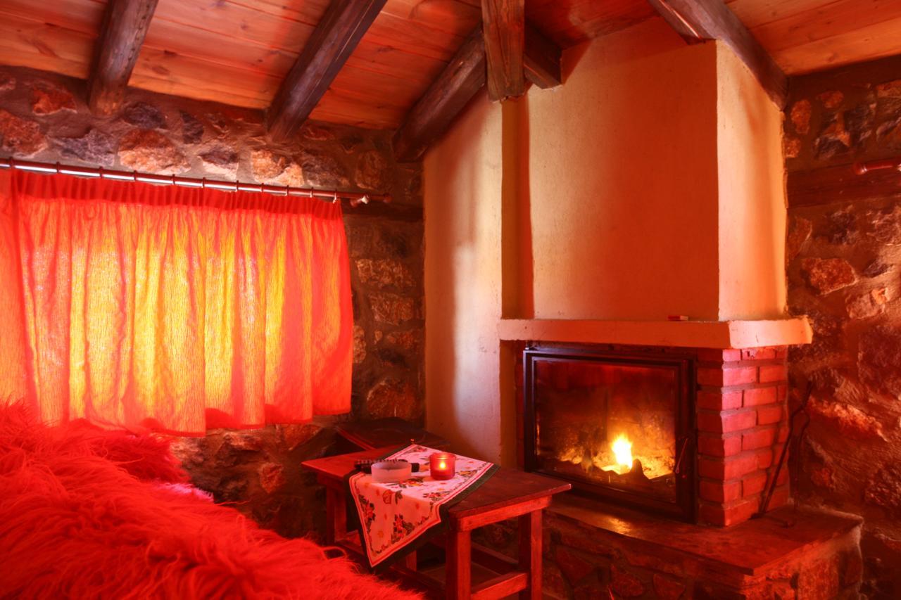 Eleni'S Guesthouse Палеос Агиос Атанасиос Екстериор снимка